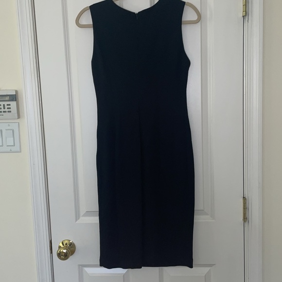 Calvin Klein Zipper Rosette Design Sheath Dress - Size 4 - Picture 4 of 5
